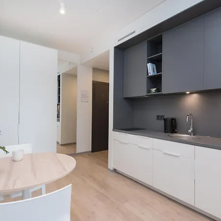 Liv In Vilnius Ozas Coliving Apartamento