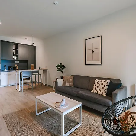 Liv In Vilnius Ozas Coliving * Vilna
